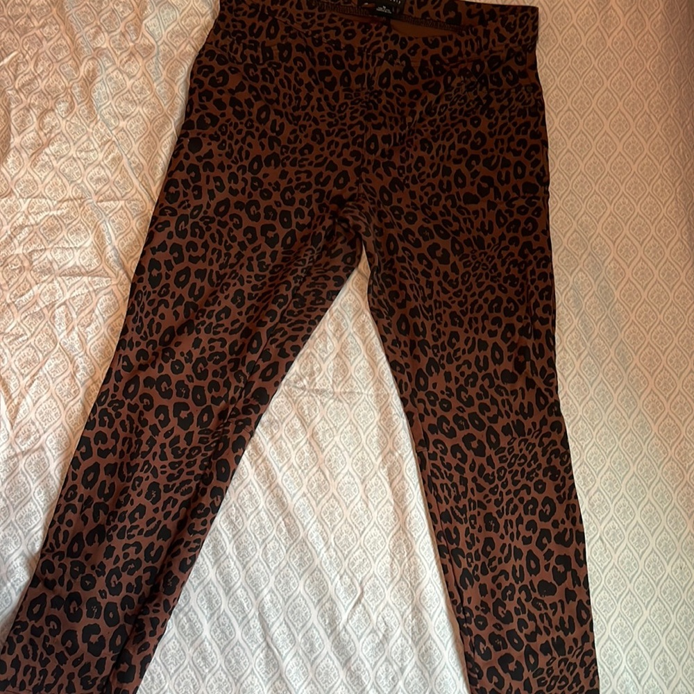 Leopard Print leggings